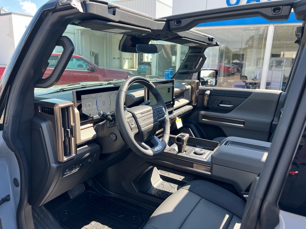 2025 GMC HUMMER EV SUV 2X