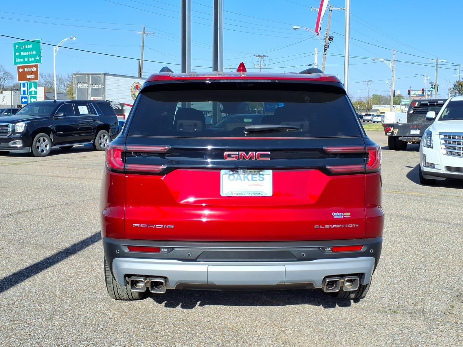2026 GMC Acadia Elevation