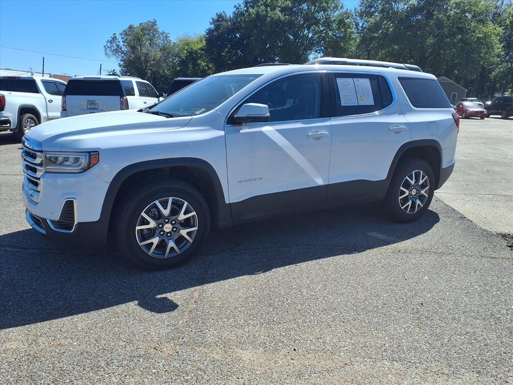 2023 GMC Acadia SLT