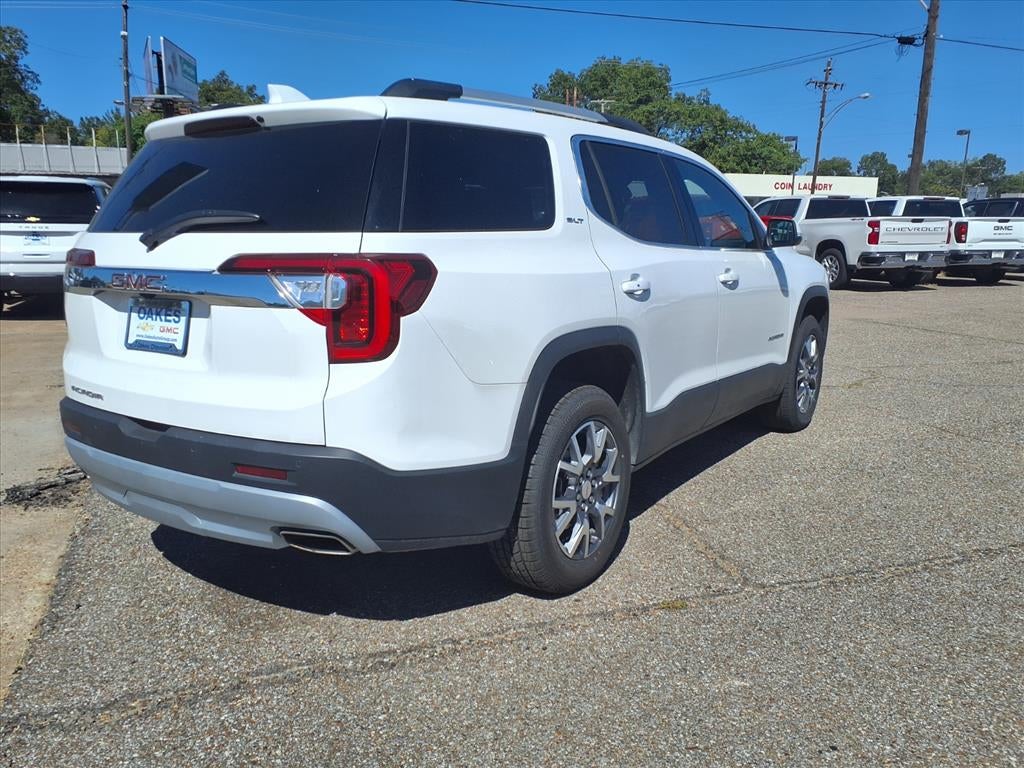 2023 GMC Acadia SLT