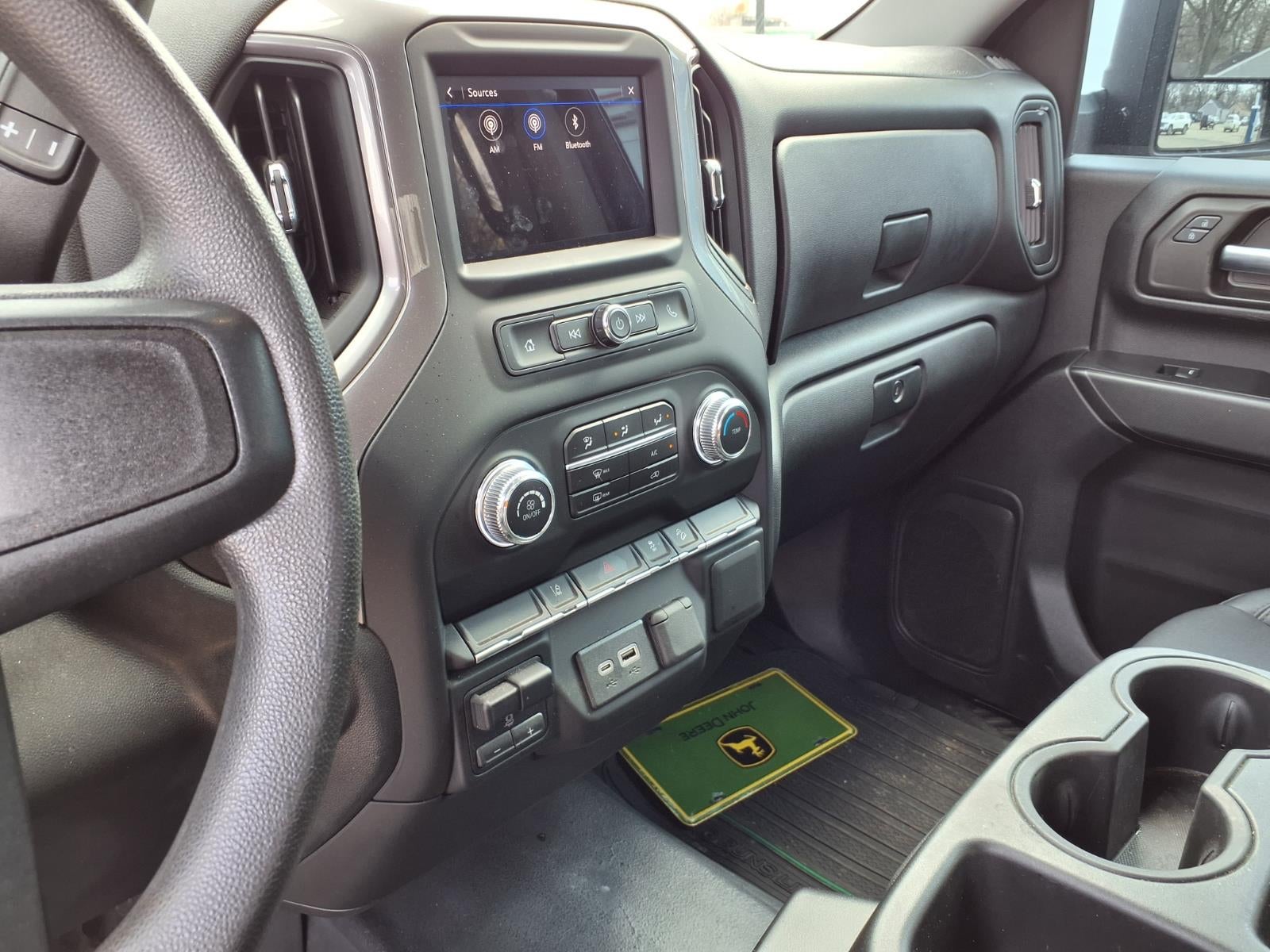 2024 GMC Sierra 2500 HD Pro