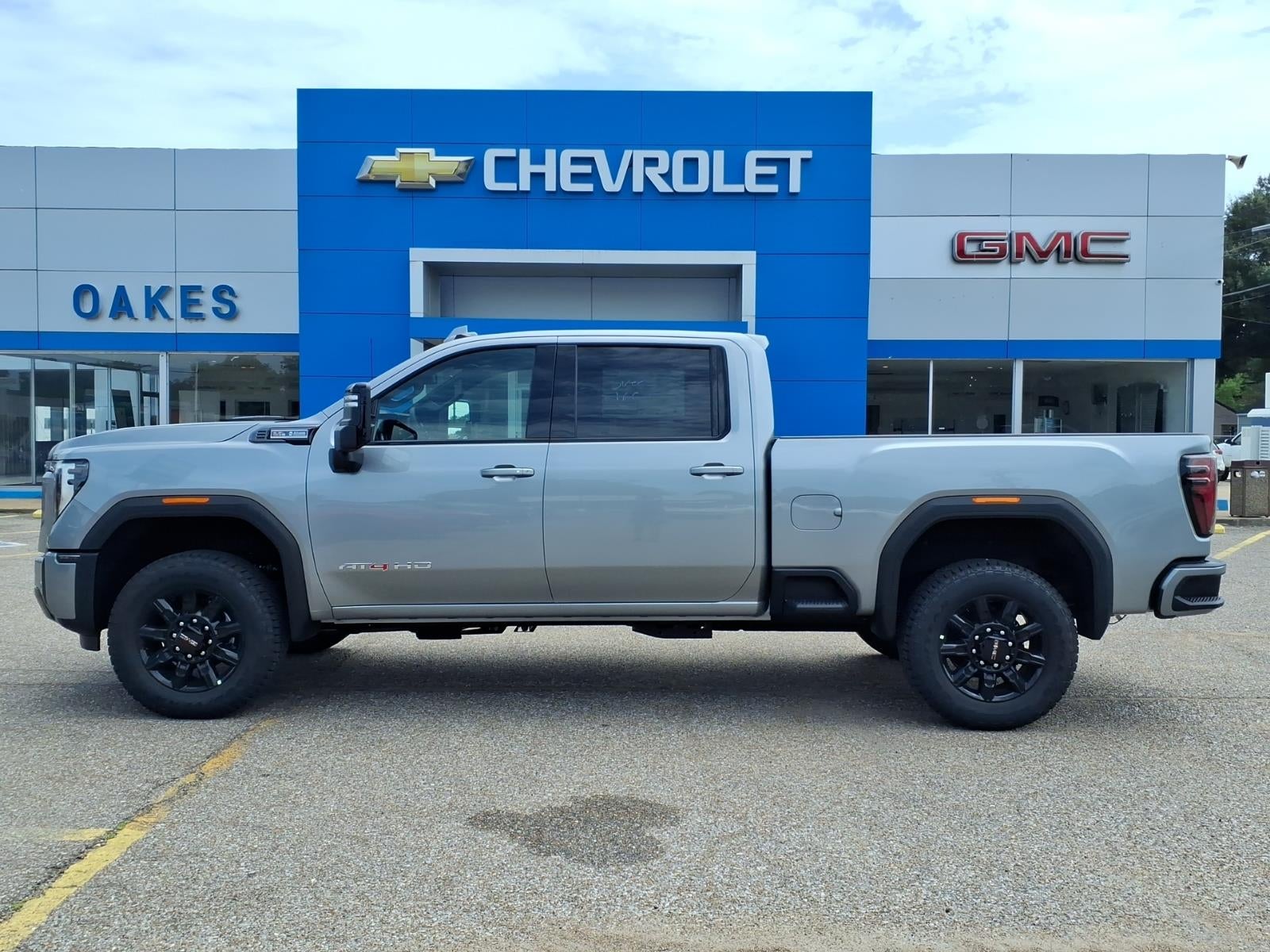 2026 GMC Sierra 2500 HD AT4