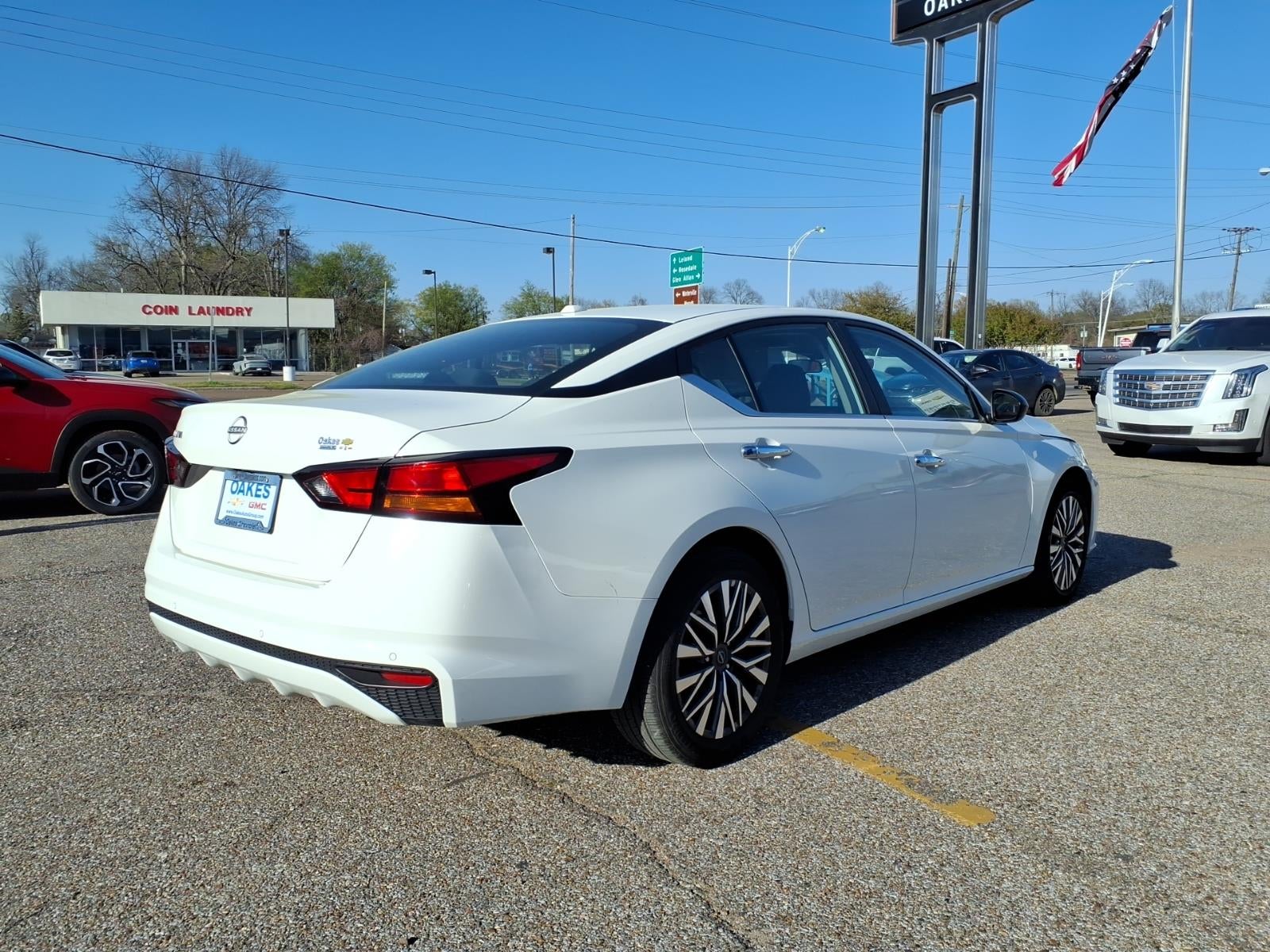 2025 Nissan Altima SV