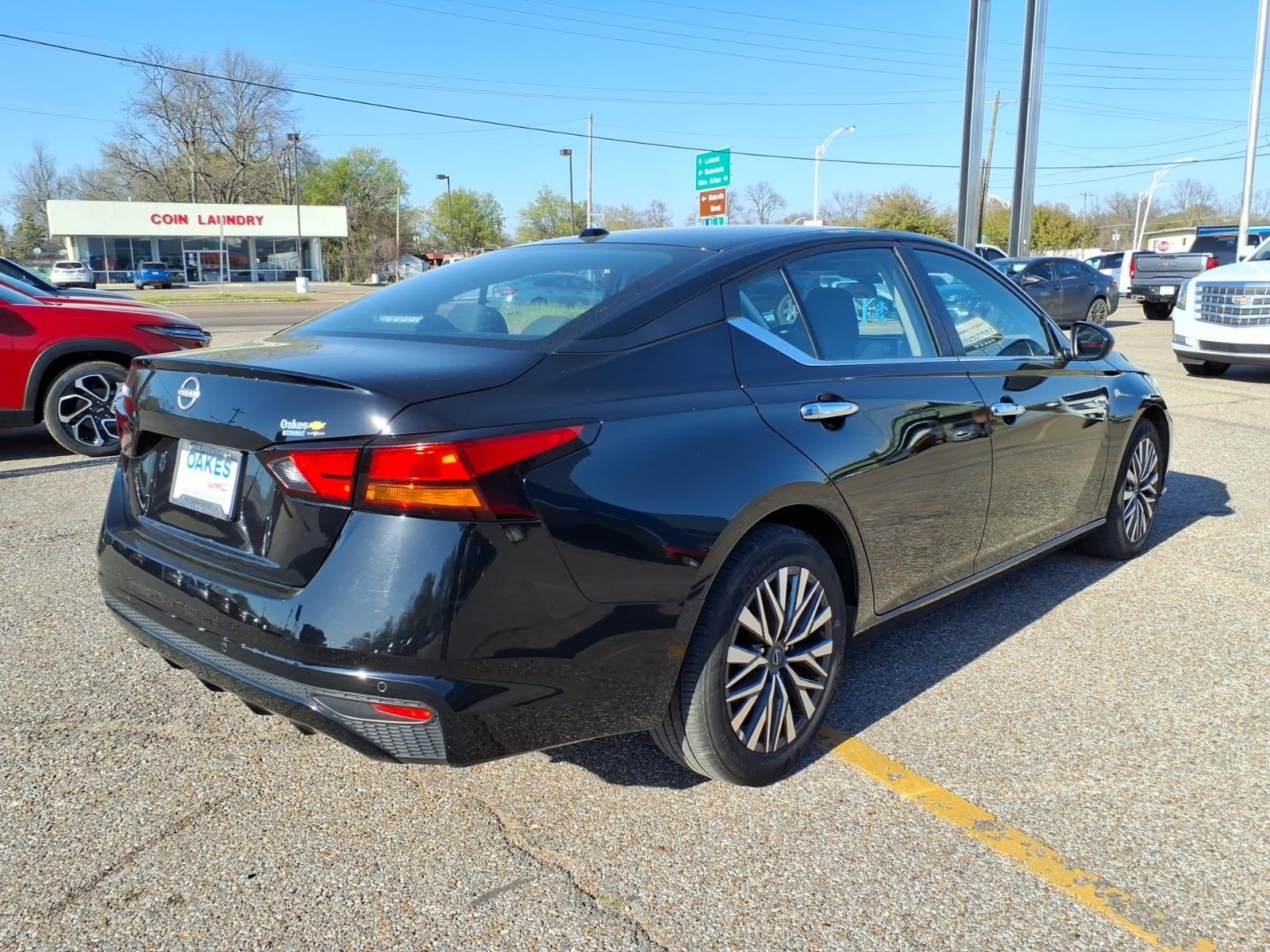 2025 Nissan Altima SV