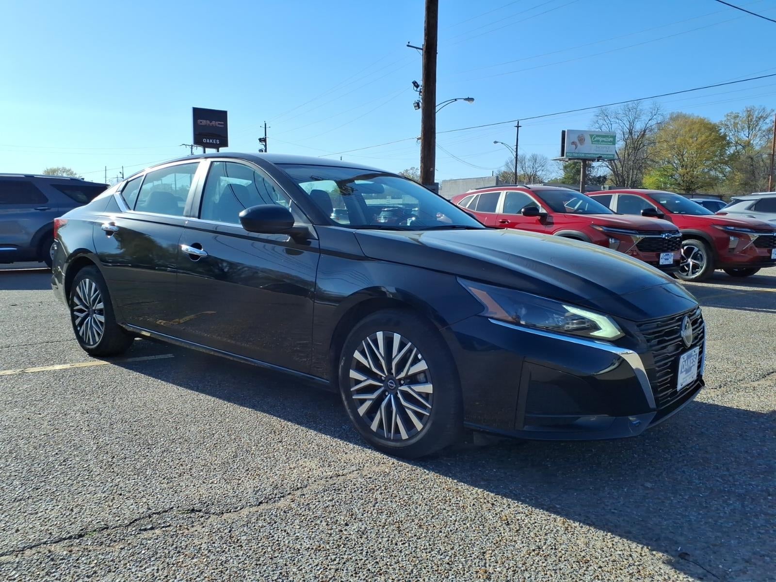 2025 Nissan Altima SV