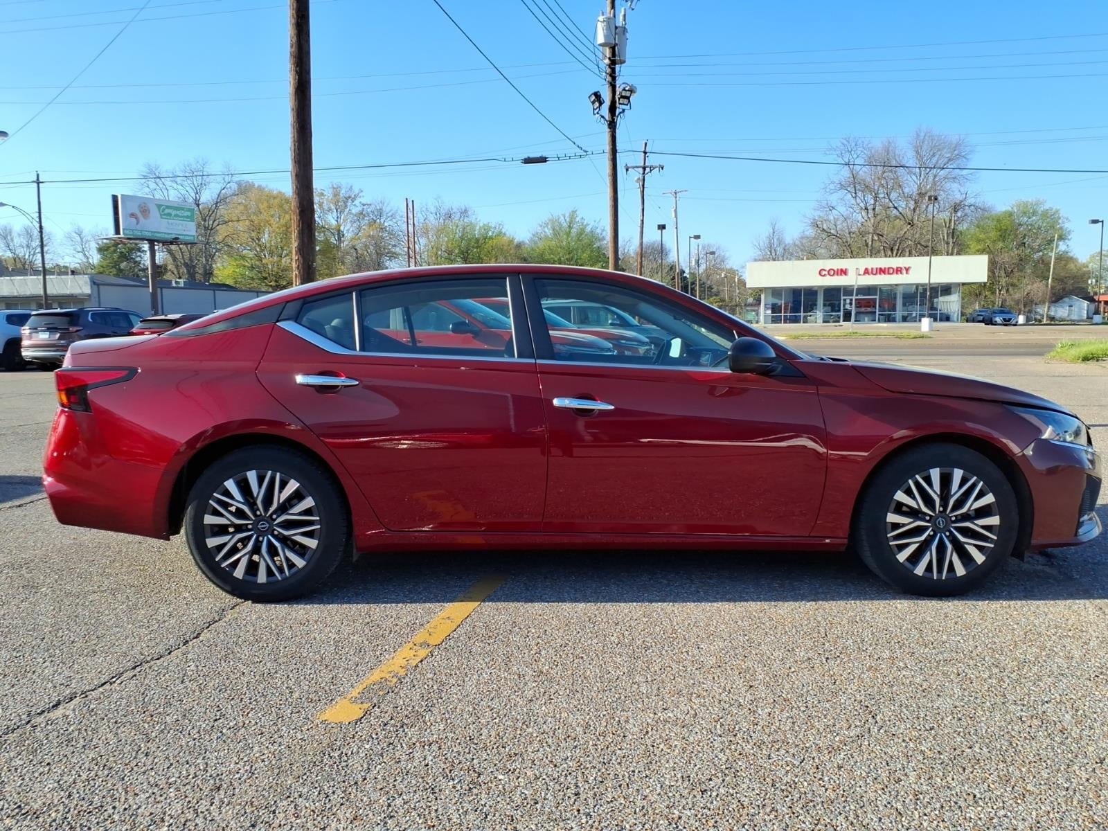 2025 Nissan Altima SV