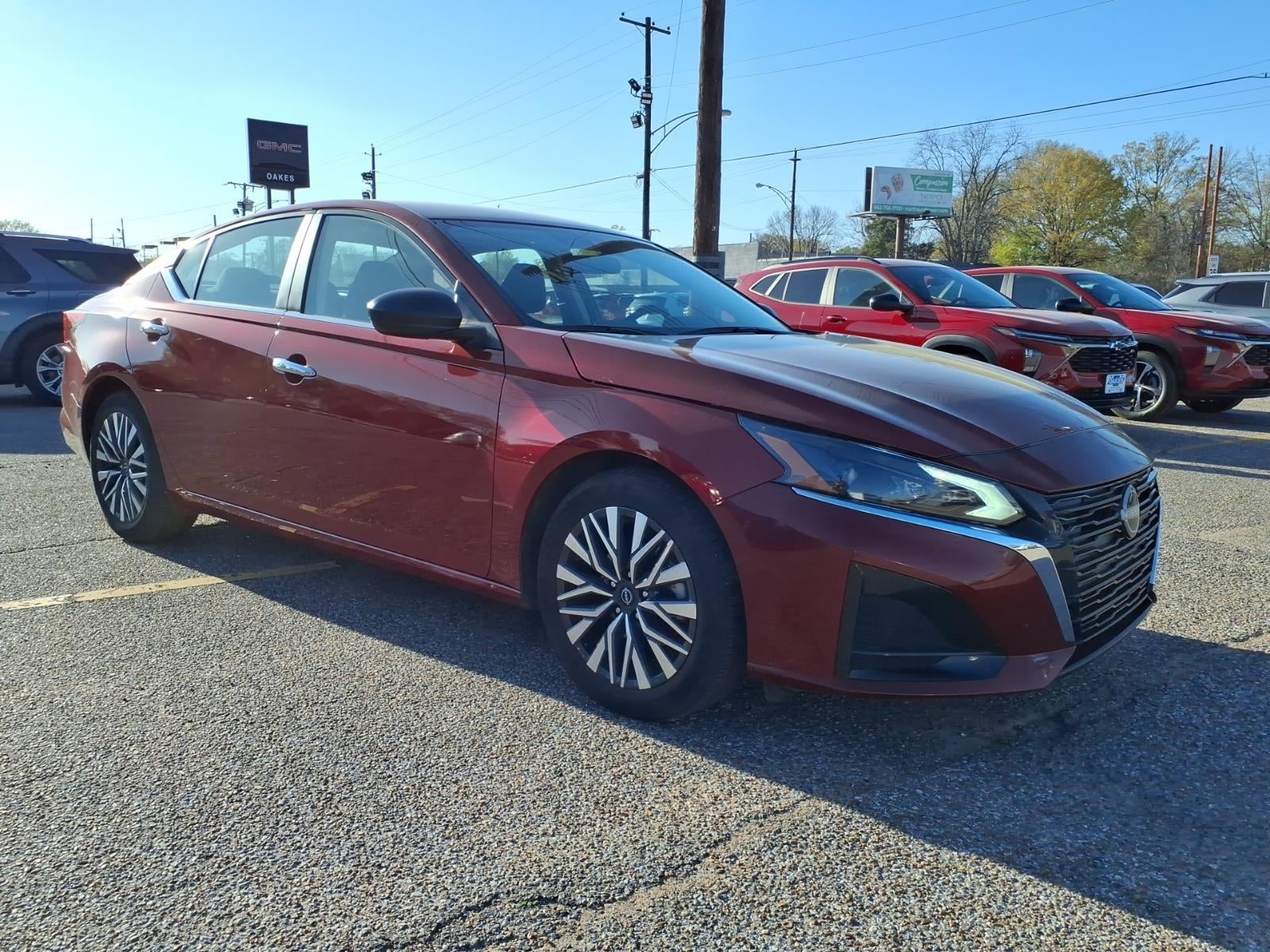 2025 Nissan Altima SV